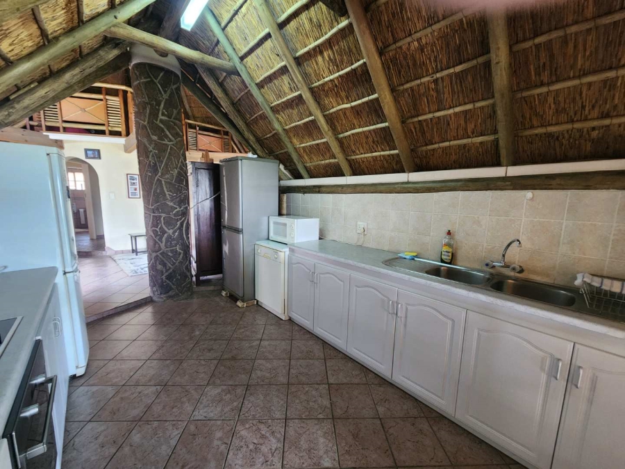 5 Bedroom Property for Sale in Oranjeville Free State